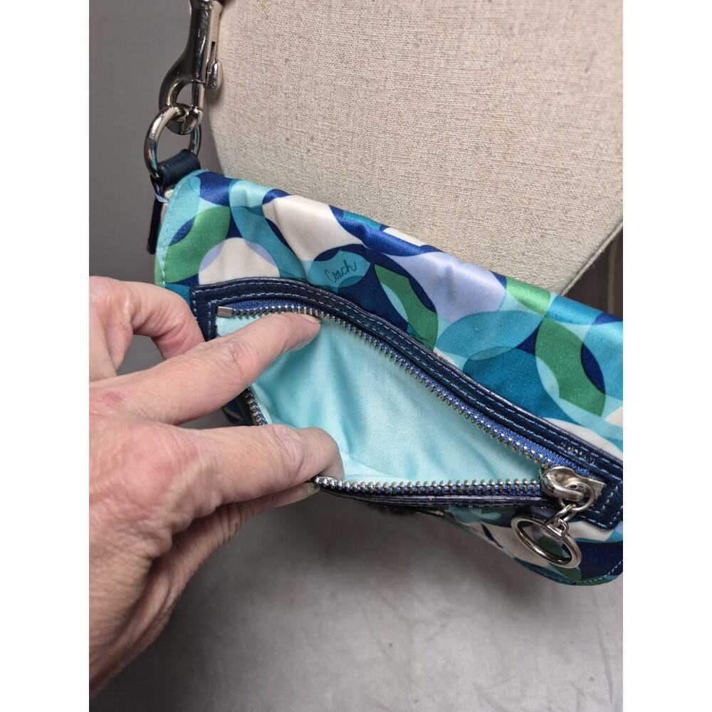 💥 Vintage COACH Poppy Kaleidoscope Small Shoulder Bag Teal Blue Geometric Y2K - Picture 6 of 15